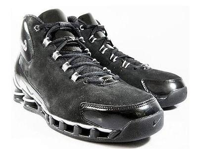 你見過最丑的球鞋長什么樣？探索那些顛覆審美的設(shè)計