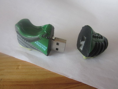 新款智能球鞋發布 電碼科技引領科技運動新風尚