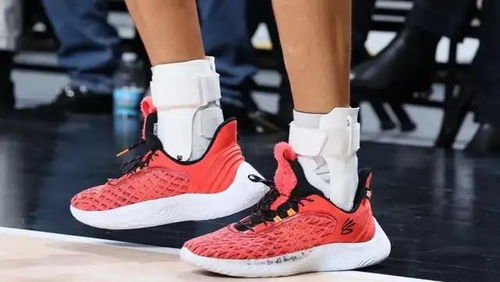 賽場(chǎng)上的中國力量 維金斯上腳匹克大三角，范弗里特演繹李寧專屬配色