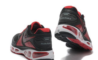 秋冬煥新跑力 耐克Nike Air Max 2010 20K4代網(wǎng)面氣墊運(yùn)動(dòng)鞋深度解析